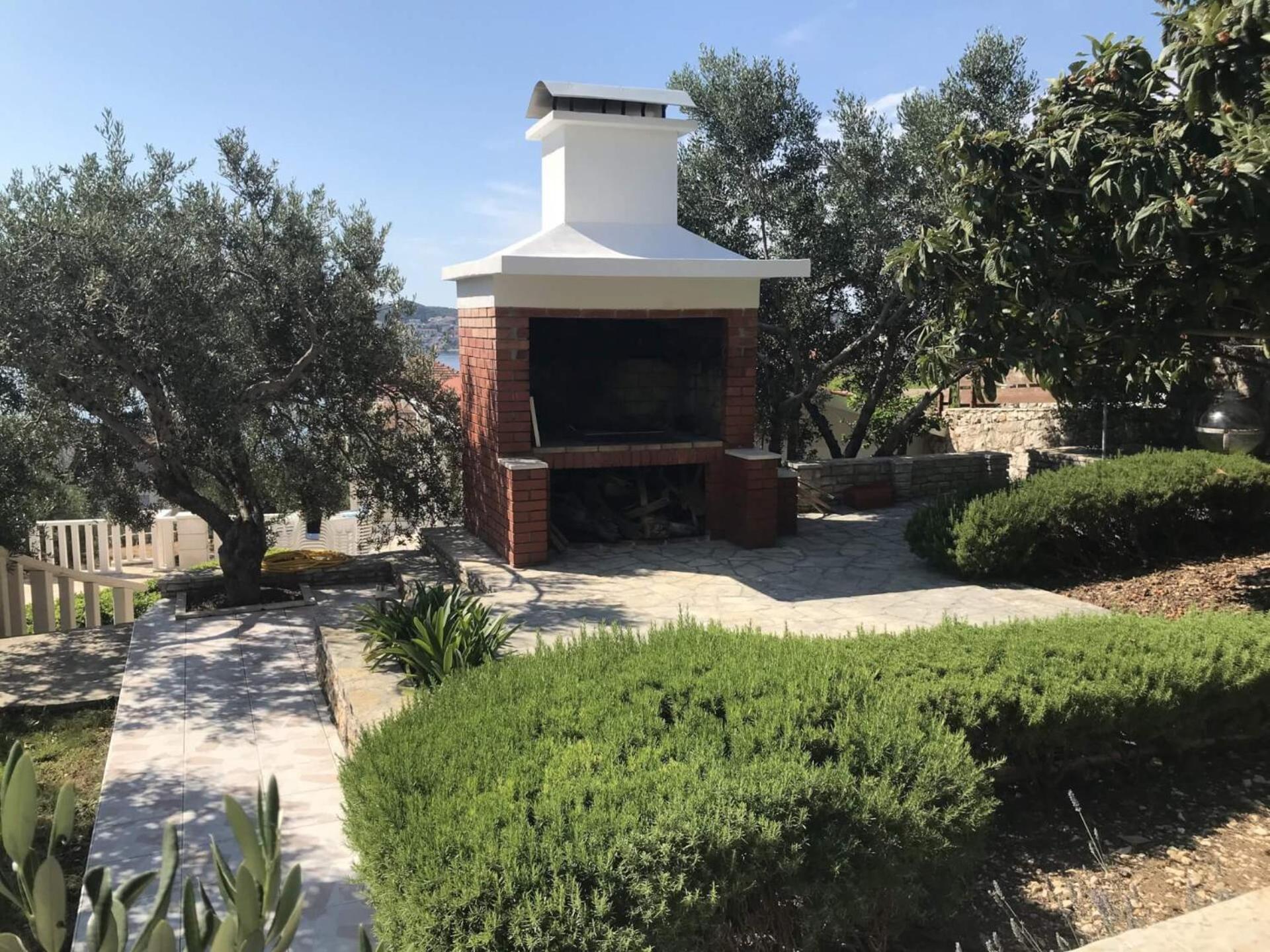 Residence Villa Irena Apartments Trogir Bagian luar foto